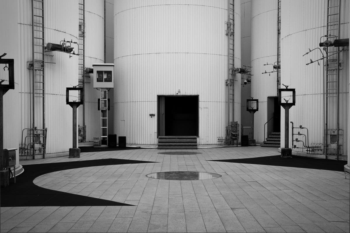 Large chemical storage tanks in a process plant